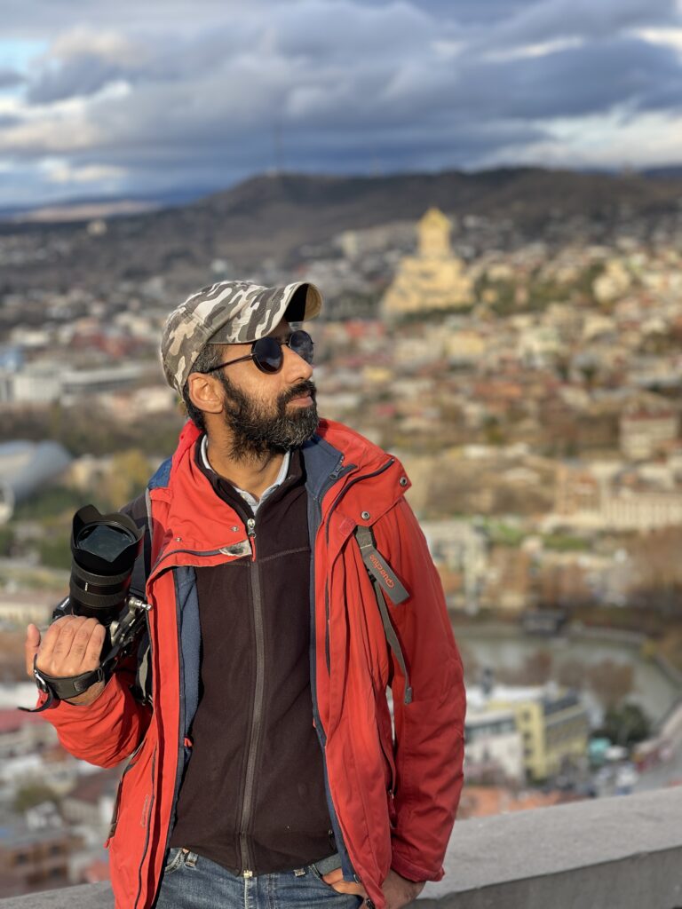 Nakul Sharma, guide et photographe